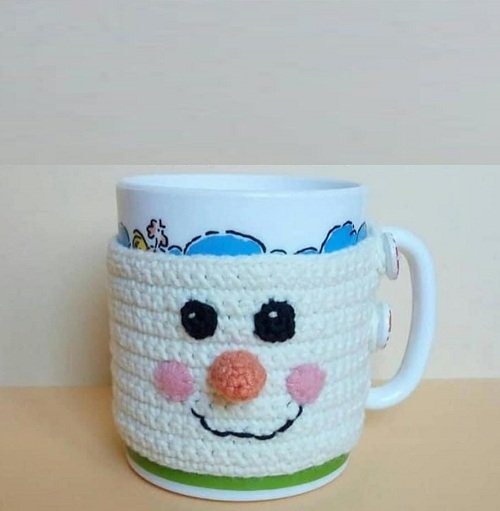 DIY snowman mug cozy